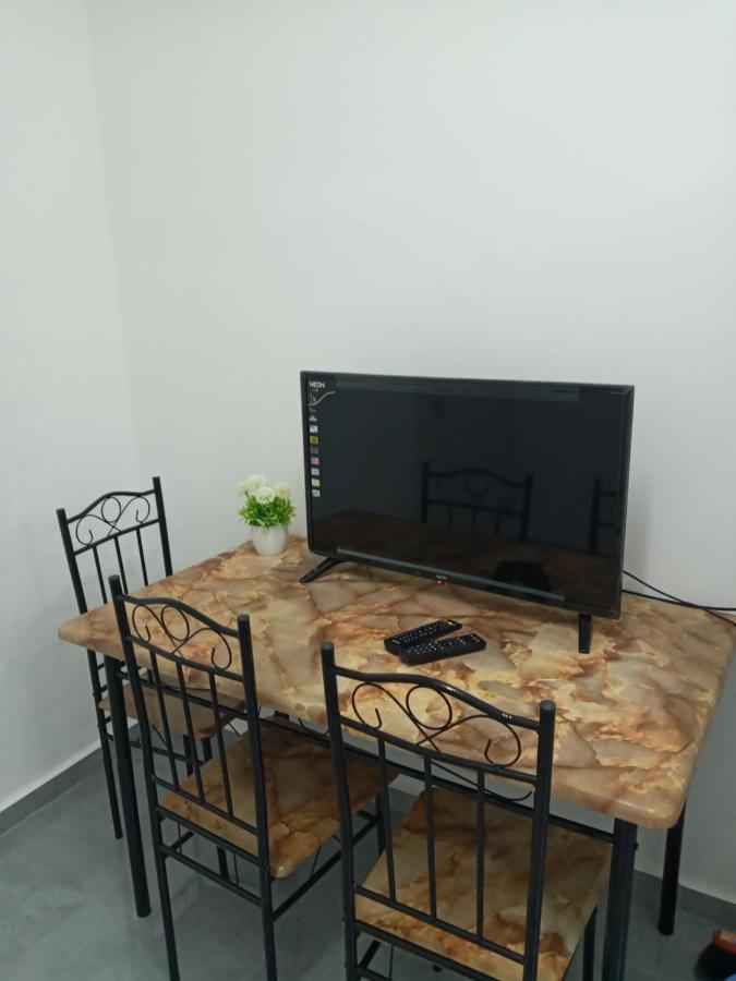 רימון יחידות אירוח Vacation Units Rimon Apartment อัชเกลอน ภายนอก รูปภาพ
