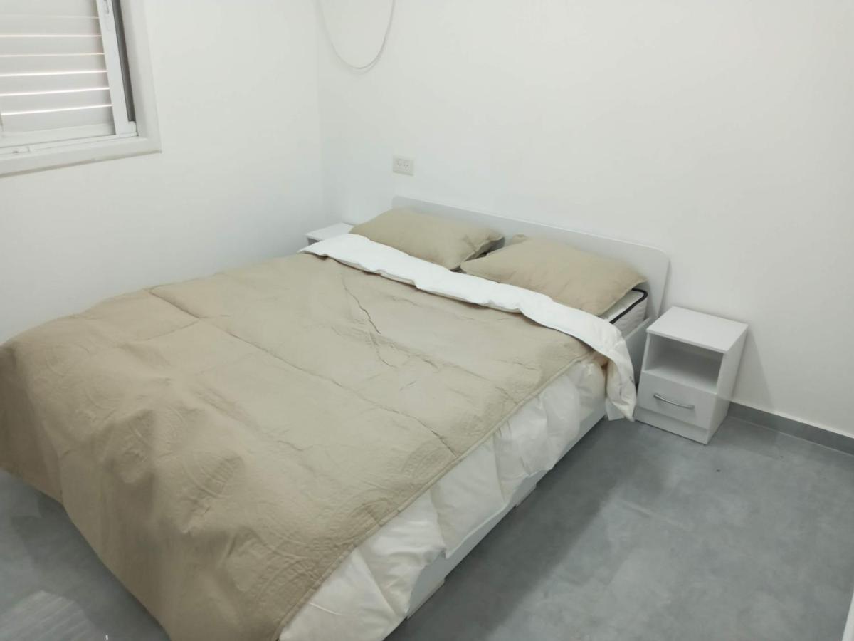 רימון יחידות אירוח Vacation Units Rimon Apartment อัชเกลอน ภายนอก รูปภาพ