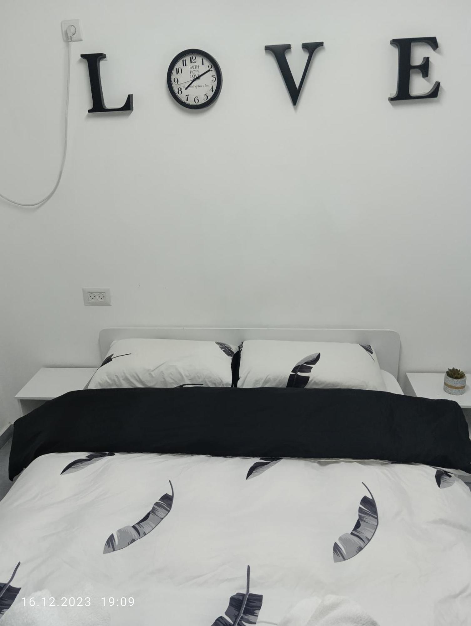 רימון יחידות אירוח Vacation Units Rimon Apartment อัชเกลอน ภายนอก รูปภาพ